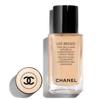 Chanel LES BEIGES Healthy Glow Foundation Hydration and Longwear