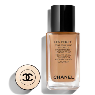 Chanel LES BEIGES Healthy Glow Foundation Hydration and Longwear