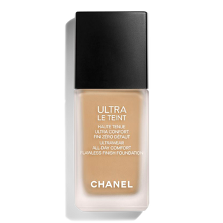 Chanel ULTRA LE TEINT Ultrawear All-Day Comfort Flawless Finish Foundation