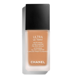 Chanel ULTRA LE TEINT Ultrawear All-Day Comfort Flawless Finish Foundation