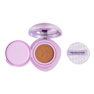 Revolution Beauty Superdewy Cushion Foundation